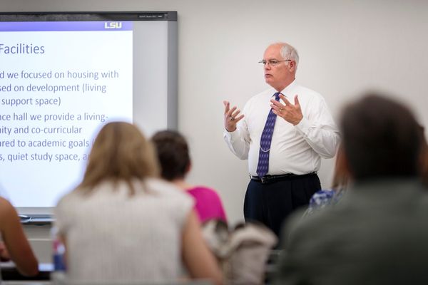 dr. steven waller in the cypress hall classroom