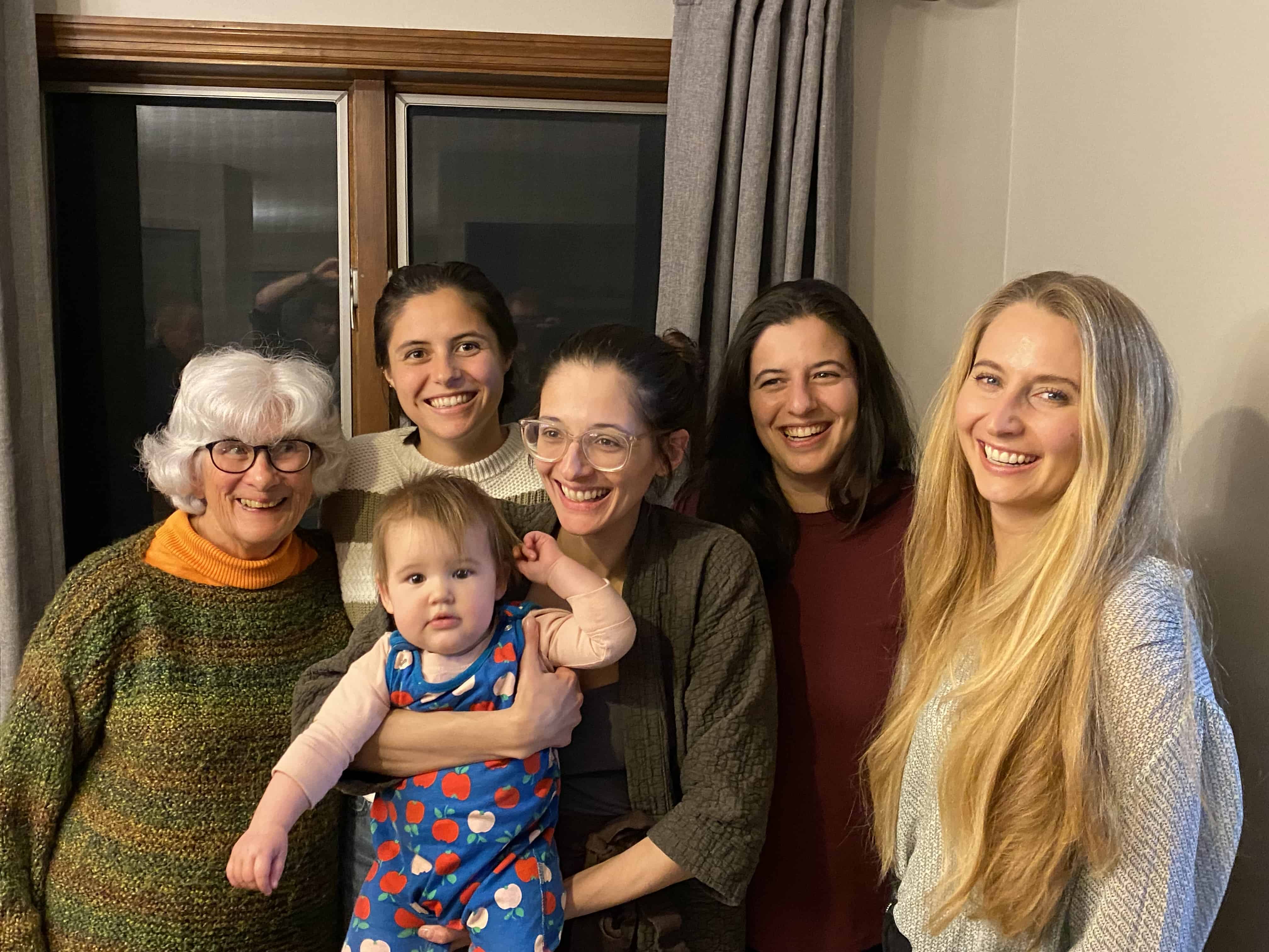 Mamantov with her daughters and granddaughter